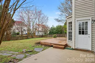 12828 Harvest Time Ct, Charlotte, NC 28278 - Photo 22