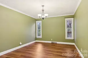 261 Eastview Dr, Brevard, NC 28712 - Photo 10