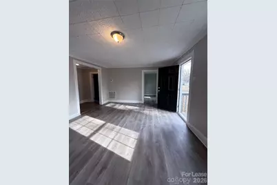1402 Austin Street, Gastonia, NC 28052 - Photo 2