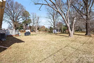 4831 Dogwood Pl, Charlotte, NC 28212 - Photo 32