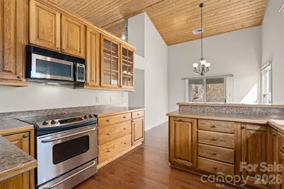 100 Meadowind Court, Waynesville, NC 28786 - Photo 10