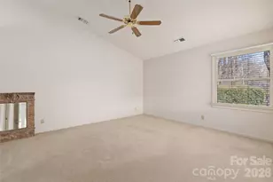 100 Meadowind Ct, Waynesville, NC 28786 - Photo 14