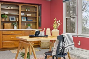 5 Governors Dr, Hendersonville, NC 28791 - Photo 6