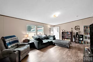 812 Dallas Spencer Mountain Rd, Dallas, NC 28034 - Photo 4