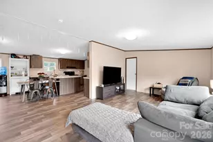 812 Dallas Spencer Mountain Rd, Dallas, NC 28034 - Photo 2