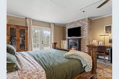 101 Hunters Ridge Road, Burnsville, NC 28714 - Photo 16