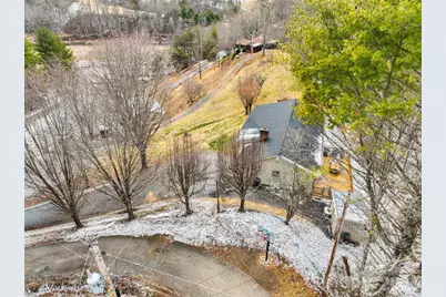 101 Hunters Ridge Road, Burnsville, NC 28714 - Photo 32