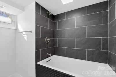 1780 NE 23rd Avenue Lane NE, Hickory, NC 28601 - Photo 22