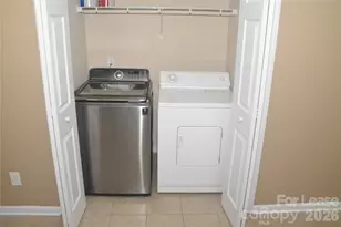 7946 Lobilia Ln, Charlotte, NC 28214 - Photo 8