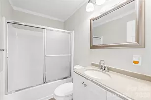 257 Jefferson St, Statesville, NC 28677 - Photo 8