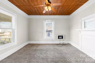 257 Jefferson Street, Statesville, NC 28677 - Photo 4