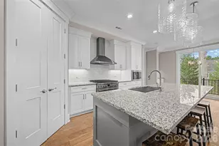 2069 Landry Ln, Rock Hill, SC 29732 - Photo 8