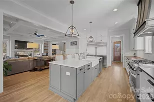 4325 Tangle Dr, Charlotte, NC 28211 - Photo 14