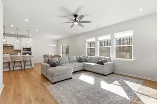 8209 Franklin Trl St, Mint Hill, NC 28227 - Photo 12