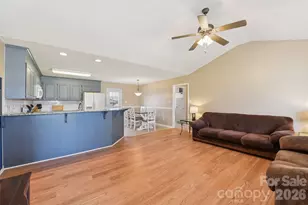 113 Rock Island Dr, Statesville, NC 28625 - Photo 8