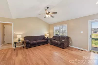 113 Rock Island Drive, Statesville, NC 28625 - Photo 6