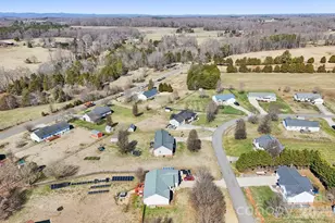 113 Rock Island Dr, Statesville, NC 28625 - Photo 36