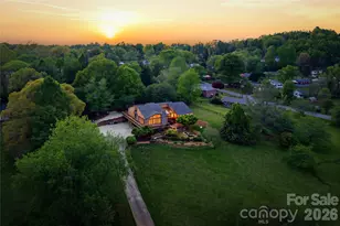 213 Hospital Ave, Lenoir, NC 28645 - Photo 4