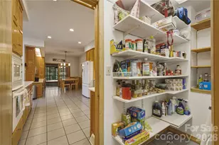 213 Hospital Ave, Lenoir, NC 28645 - Photo 18