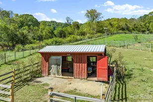 99 Quill Ammons Hollow, Marshall, NC 28753 - Photo 16