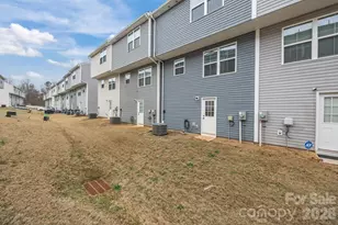 3021 Fiddlewood St, Charlotte, NC 28214 - Photo 26