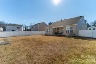 1196 Cavalier Ln, Rock Hill, SC 29730 - Photo 38