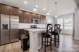 1196 Cavalier Ln, Rock Hill, SC 29730 - Photo 4