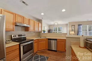 2262 Hanover Ct, Fort Mill, SC 29707 - Photo 6