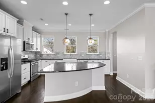 2613 Statesville Ave, Charlotte, NC 28206 - Photo 8