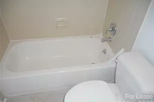 8235 Circle Tree Ln, Charlotte, NC 28277 - Photo 24