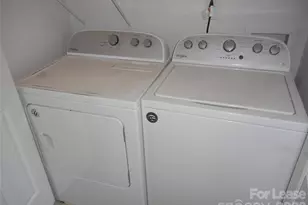 8235 Circle Tree Ln, Charlotte, NC 28277 - Photo 20