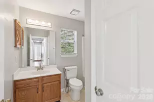 7334 Reynard Ln, Charlotte, NC 28215 - Photo 28