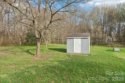 7334 Reynard Lane, Charlotte, NC 28215 - Photo 32