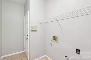 7334 Reynard Ln, Charlotte, NC 28215 - Photo 24