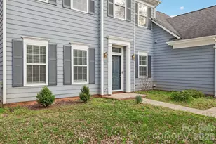 7334 Reynard Ln, Charlotte, NC 28215 - Photo 2