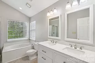 7334 Reynard Ln, Charlotte, NC 28215 - Photo 26