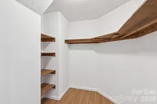 7334 Reynard Ln, Charlotte, NC 28215 - Photo 22