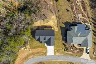 399 Crystal Heights Dr, Hendersonville, NC 28739 - Photo 26