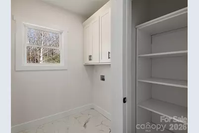 399 Crystal Heights Drive, Hendersonville, NC 28739 - Photo 12