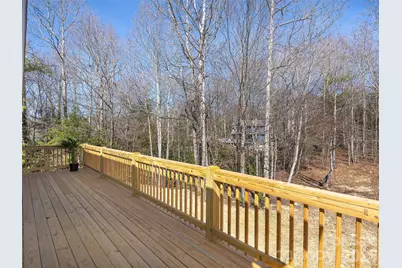 399 Crystal Heights Drive, Hendersonville, NC 28739 - Photo 14