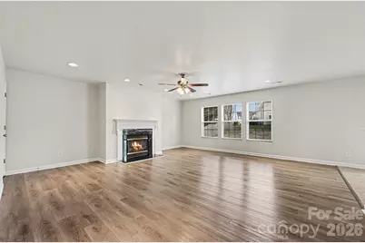 4031 Cameron Creek Drive, Matthews, NC 28105 - Photo 4