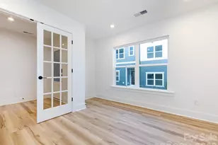 7022 Impulse Ct, Charlotte, NC 28205 - Photo 6