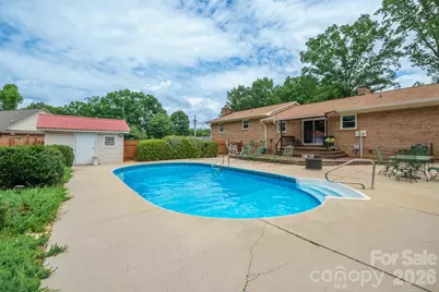 201 Wellington Drive, Lincolnton, NC 28092 - Photo 6