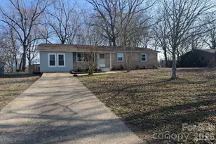 6005 Penndale Dr, Shelby, NC 28152 - Photo 1