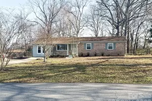 6005 Penndale Dr, Shelby, NC 28152 - Photo 2