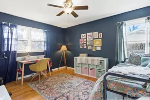 203 Moody St, Hendersonville, NC 28739 - Photo 8