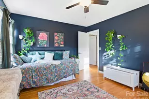 203 Moody St, Hendersonville, NC 28739 - Photo 6