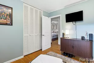 203 Moody St, Hendersonville, NC 28739 - Photo 14