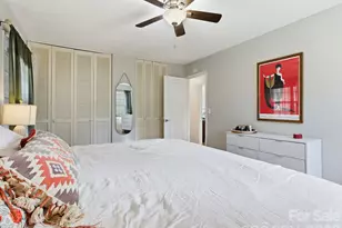 203 Moody St, Hendersonville, NC 28739 - Photo 12