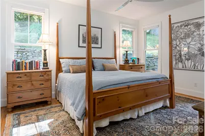 15 Wolfe Cove Road, Asheville, NC 28804 - Photo 22